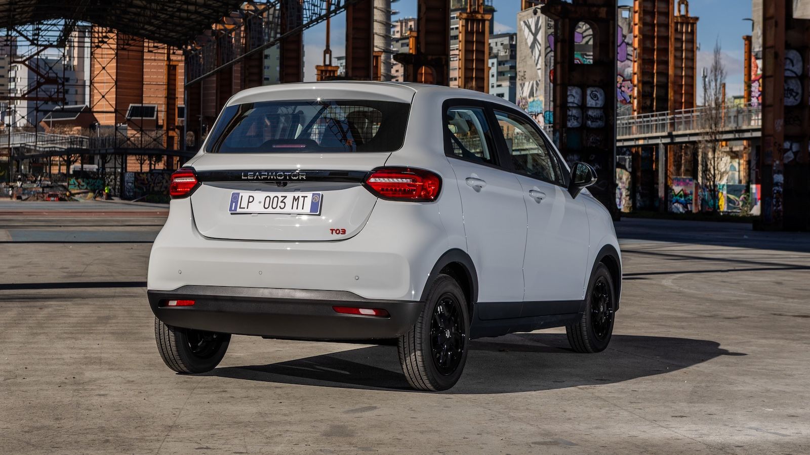 Leapmotor T03 LCV: Νέα ηλεκτρική λύση για τις αστικές επαγγελματικές μεταφορές